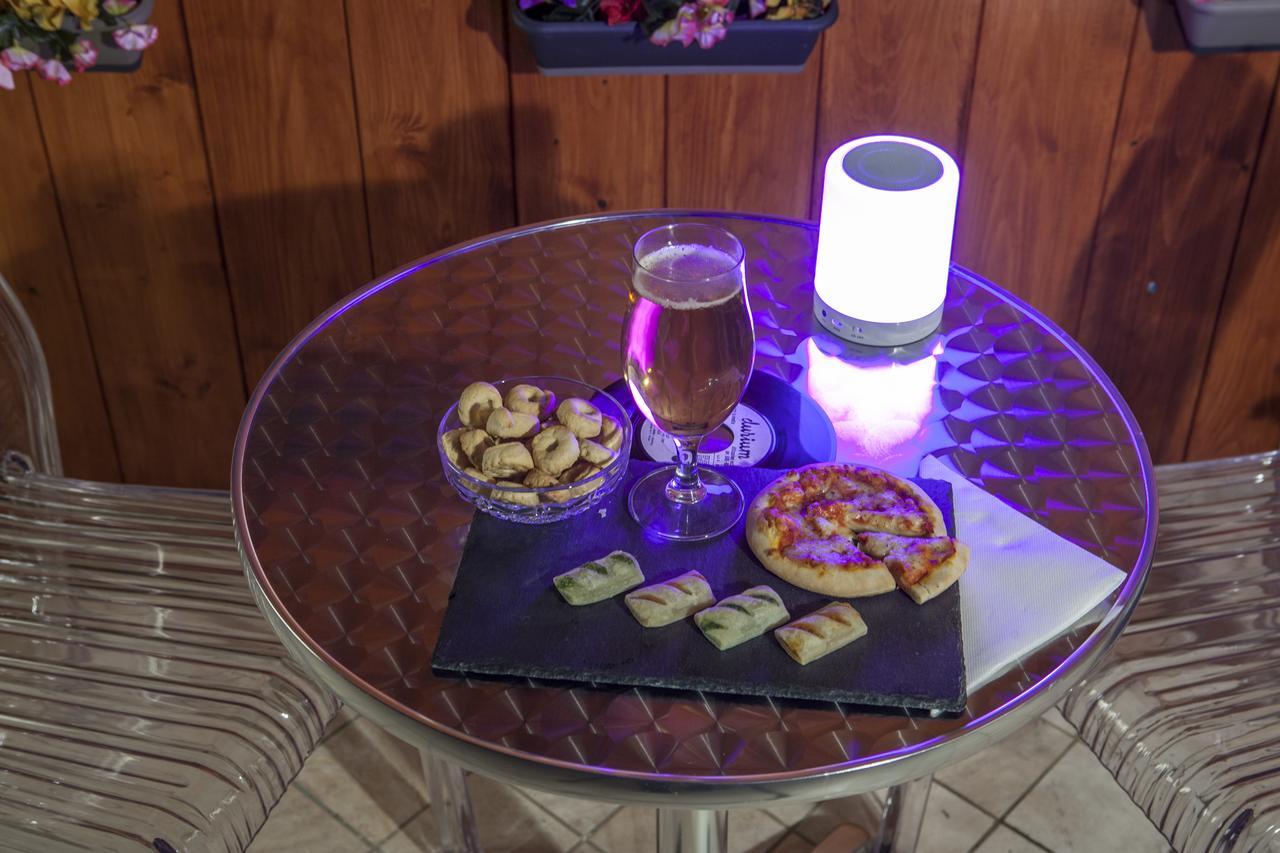 Enjoy Vida Bed & Breakfast Casola di Napoli Eksteriør bilde