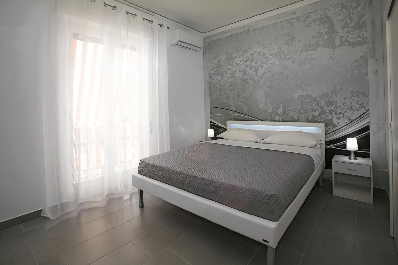 Enjoy Vida Bed & Breakfast Casola di Napoli Eksteriør bilde